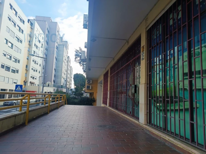 Loja para Venda em Benfica Foto 36