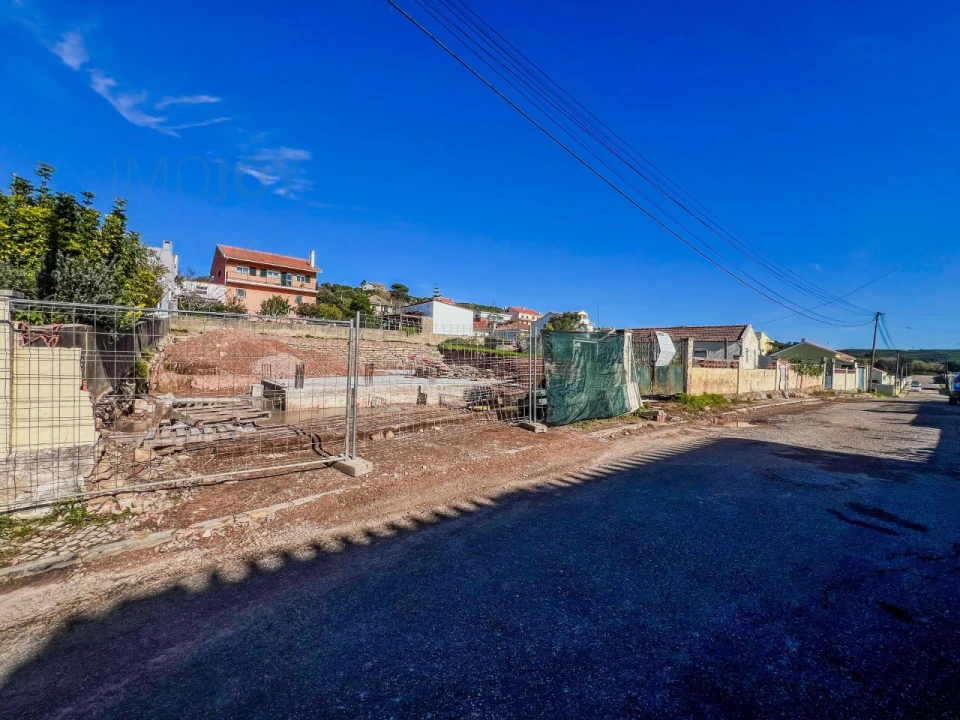 Moradia T4 para Venda em Algueirão-Mem Martins Foto 5