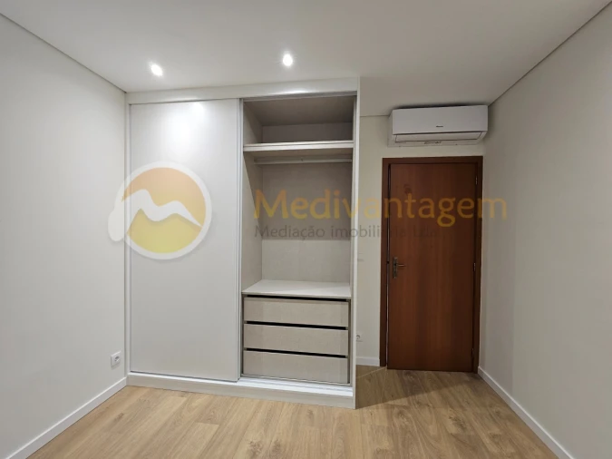 Apartamento T3 para Venda em Real, Dume e Semelhe Foto 12