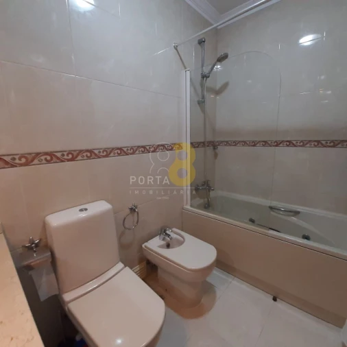 Apartamento T2 para Venda em São Mamede de Infesta e Senhora da Hora Foto 20