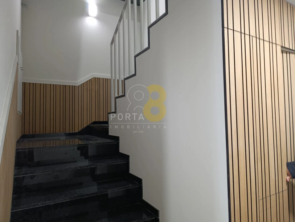 Apartamento para Venda em Cedofeita, Santo Ildefonso, Sé, Miragaia, São Nicolau e Vitória Foto 13