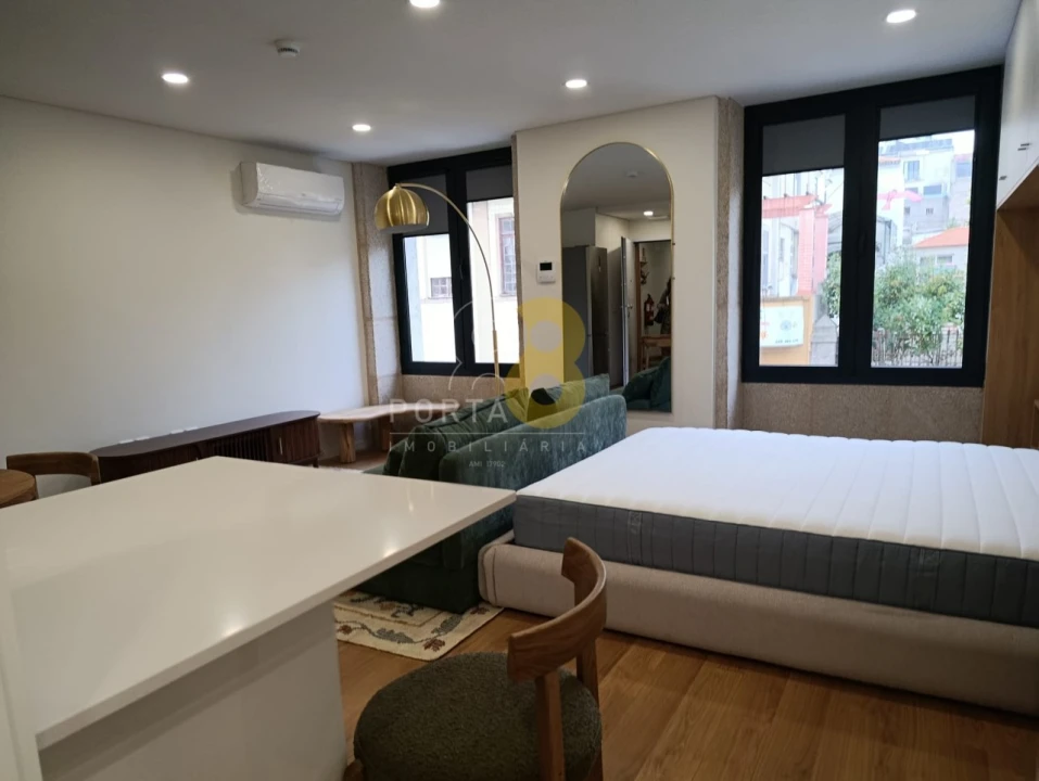 Apartamento para Venda em Cedofeita, Santo Ildefonso, Sé, Miragaia, São Nicolau e Vitória Foto 19