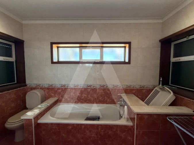 Moradia T3 para Venda em Aradas Foto 24