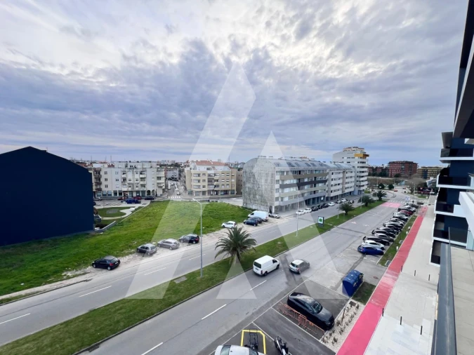 Apartamento T1 para Arrendamento em Glória e Vera Cruz Foto 16