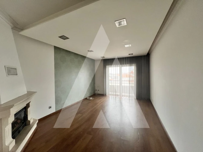 Apartamento T2 para Venda em Glória e Vera Cruz Foto 6