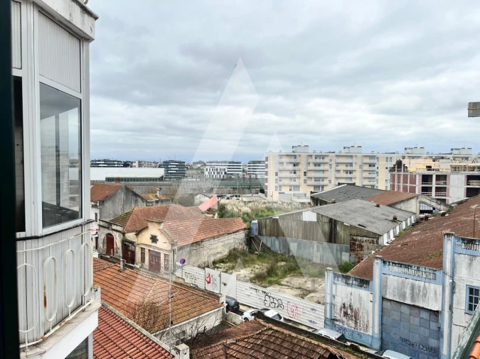 Apartamento T2 para Venda em Glória e Vera Cruz Foto 12