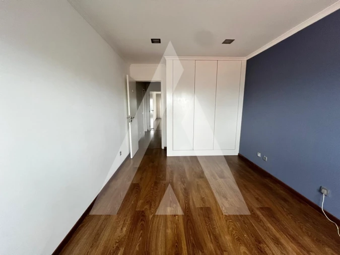 Apartamento T2 para Venda em Glória e Vera Cruz Foto 21