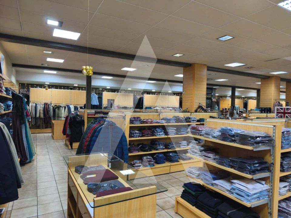 Loja para Cedência de Quotas em Mira Foto 2