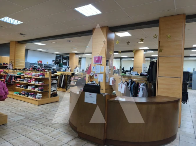 Loja para Cedência de Quotas em Mira Foto 6