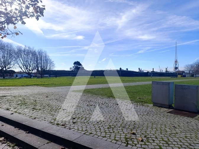 Apartamento T1 para Arrendamento em Santa Maria Maior e Monserrate e Meadela Foto 5