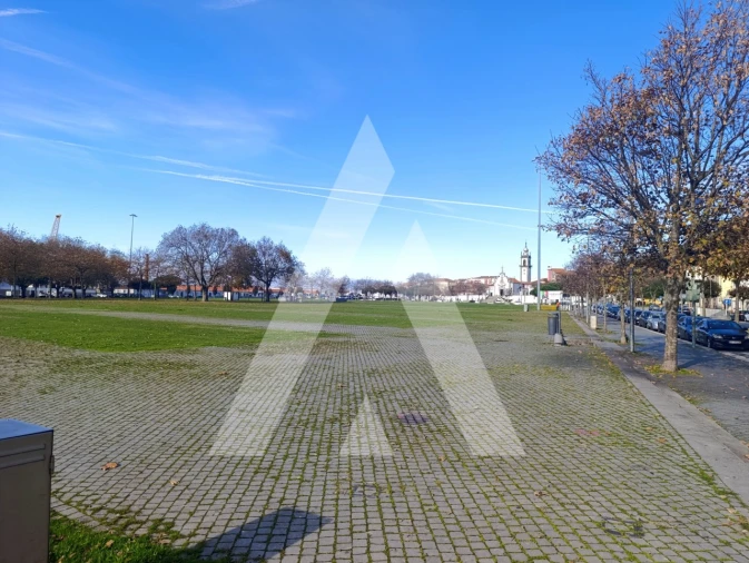 Apartamento T1 para Arrendamento em Santa Maria Maior e Monserrate e Meadela Foto 6