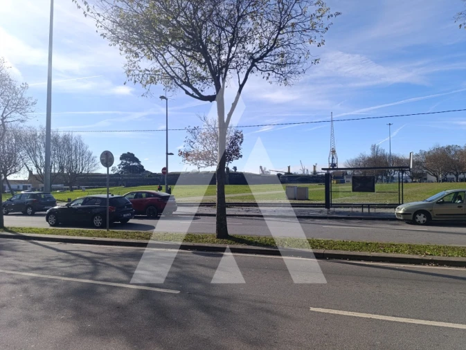 Apartamento T1 para Arrendamento em Santa Maria Maior e Monserrate e Meadela Foto 7