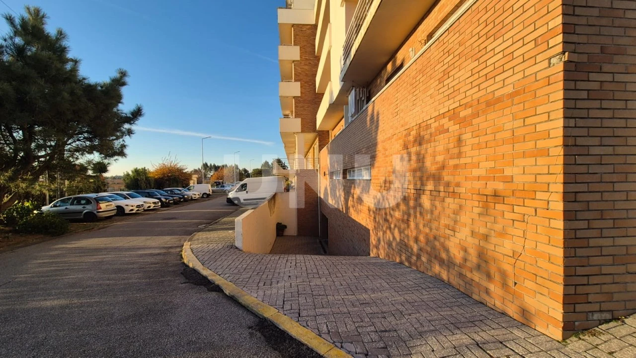 Apartamento T2 para Venda em Mozelos Foto 30