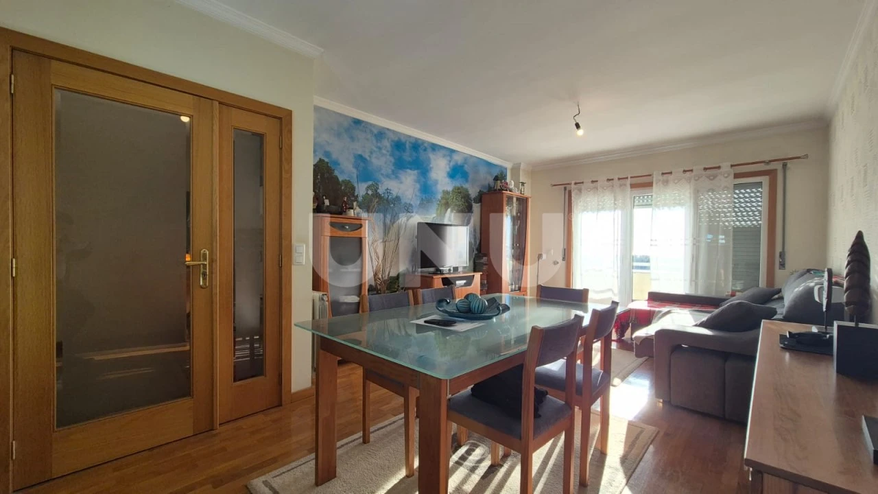 Apartamento T2 para Venda em Mozelos Foto 12