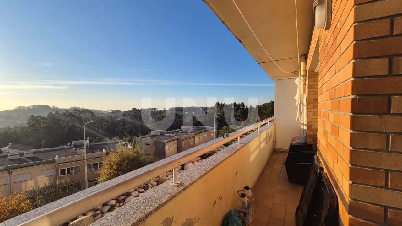 Apartamento T2 para Venda em Mozelos Foto 16