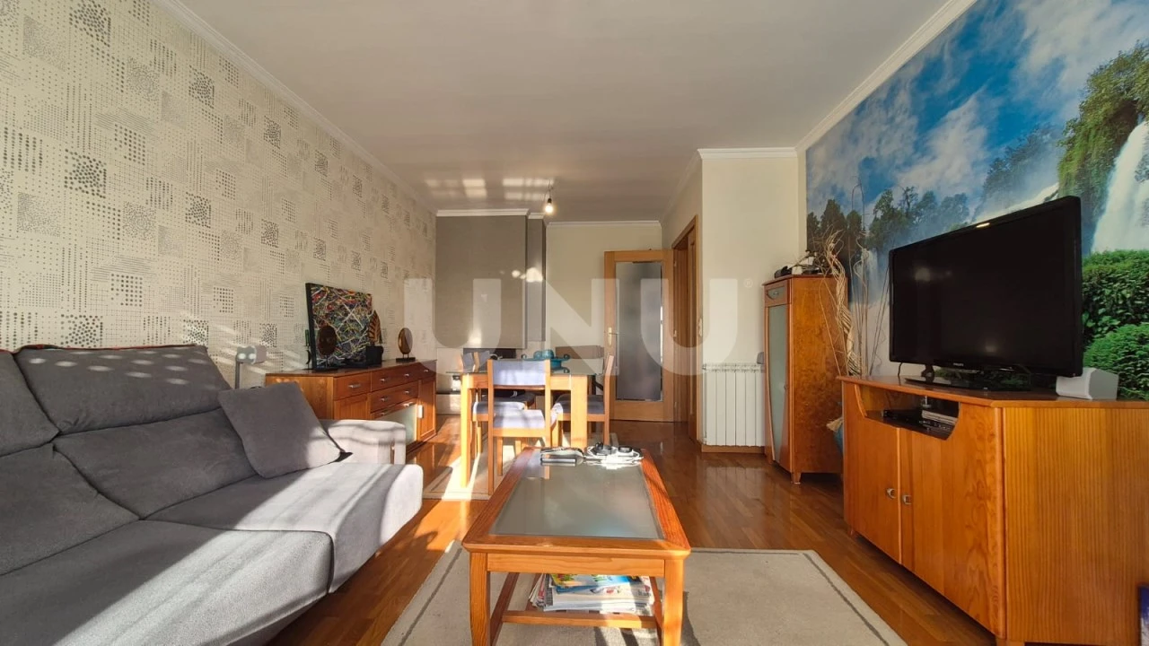 Apartamento T2 para Venda em Mozelos Foto 14