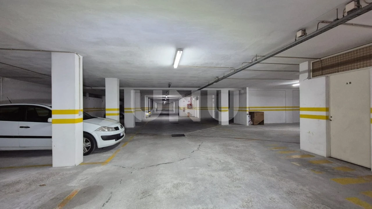 Apartamento T2 para Venda em Mozelos Foto 34