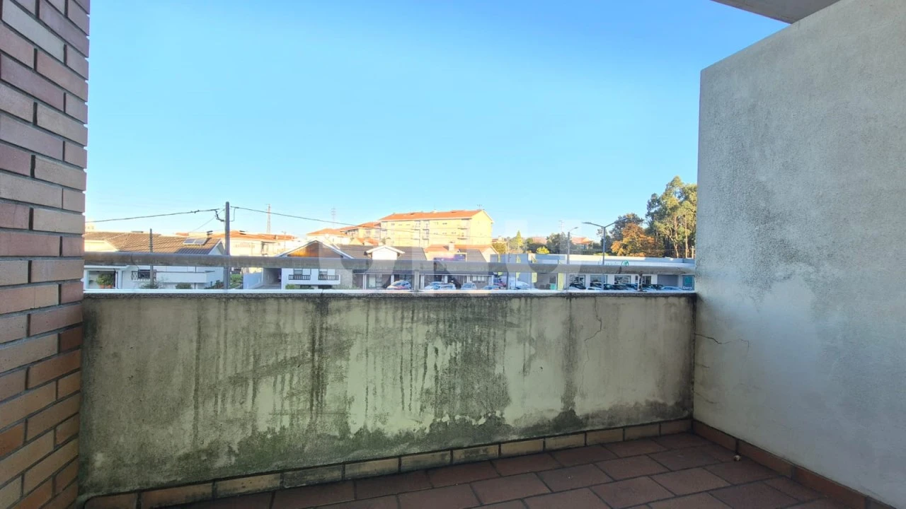 Apartamento T2 para Venda em Mozelos Foto 21