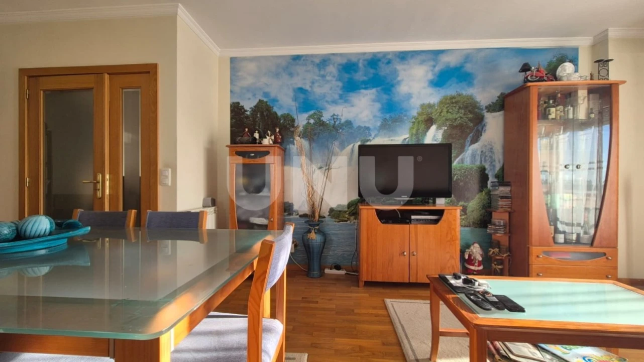 Apartamento T2 para Venda em Mozelos Foto 13