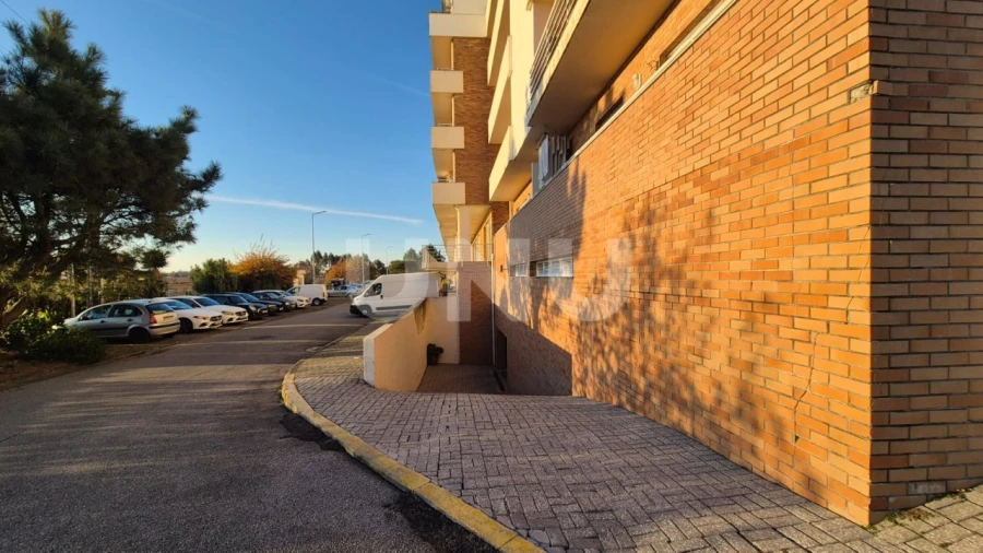 Apartamento T2 para Venda em Mozelos Foto 30