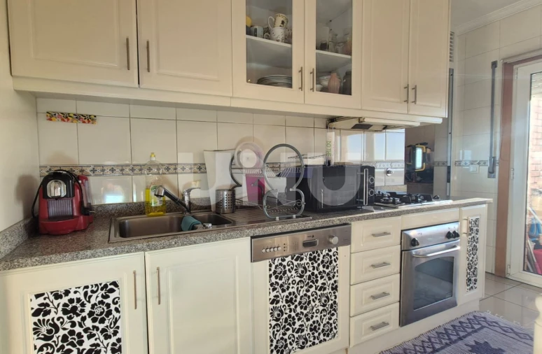 Apartamento T2 para Venda em Mozelos Foto 8