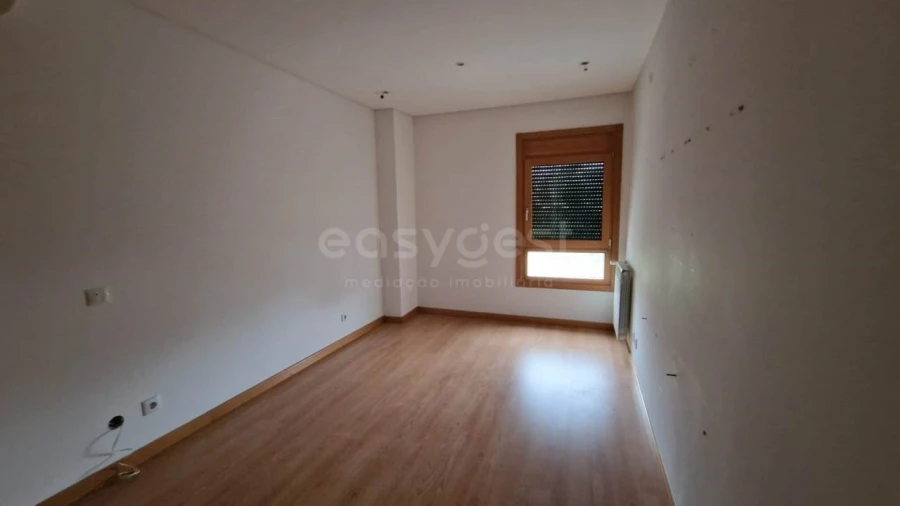 Apartamento T3 para Venda em Odivelas Foto 15