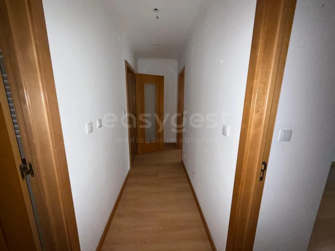 Apartamento T3 para Venda em Odivelas Foto 24