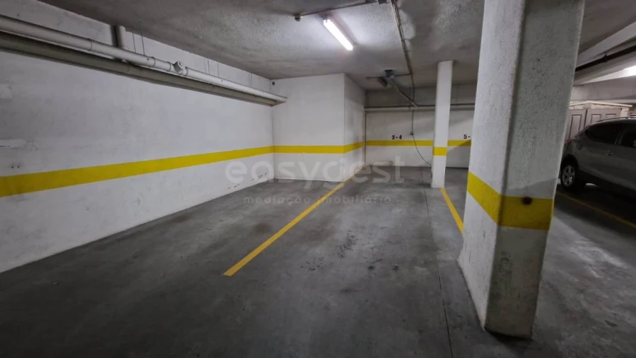 Apartamento T3 para Venda em Odivelas Foto 29