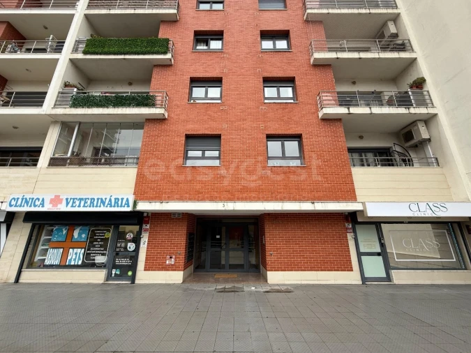 Apartamento T3 para Venda em Odivelas Foto 31