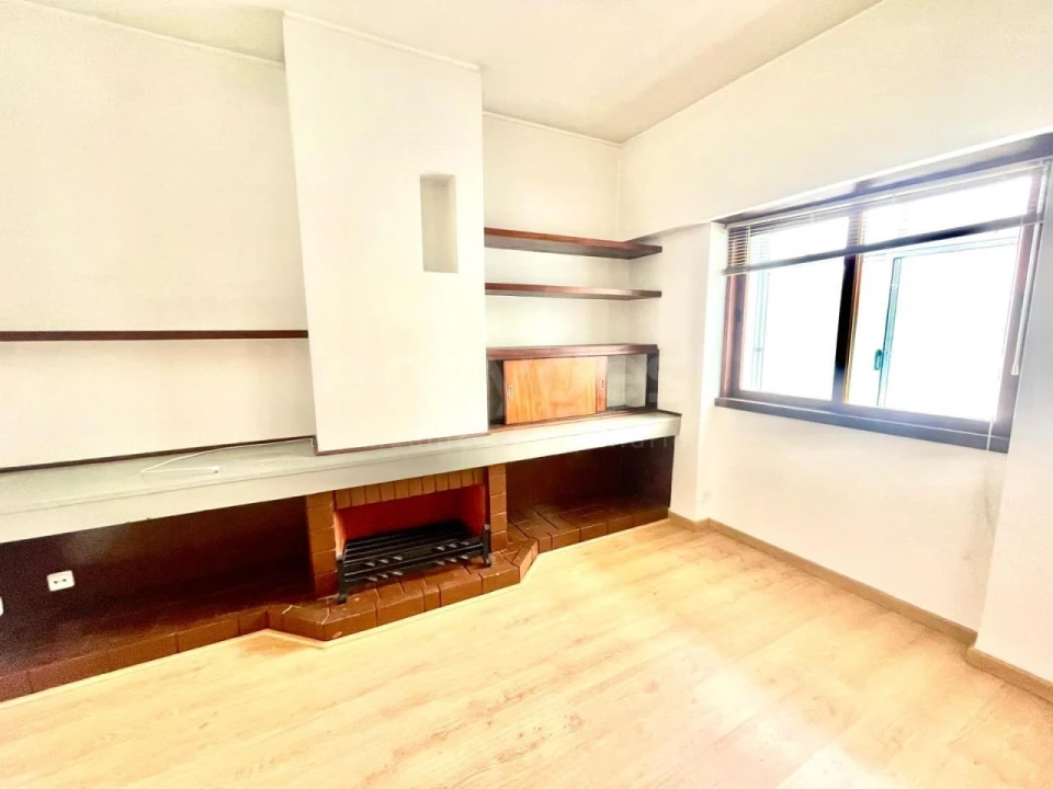 Apartamento T3 para Venda em Guarda Foto 5
