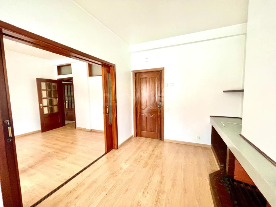 Apartamento T3 para Venda em Guarda Foto 7