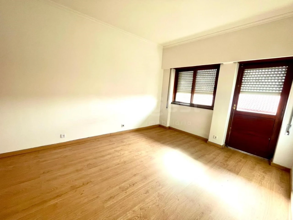 Apartamento T3 para Venda em Guarda Foto 15