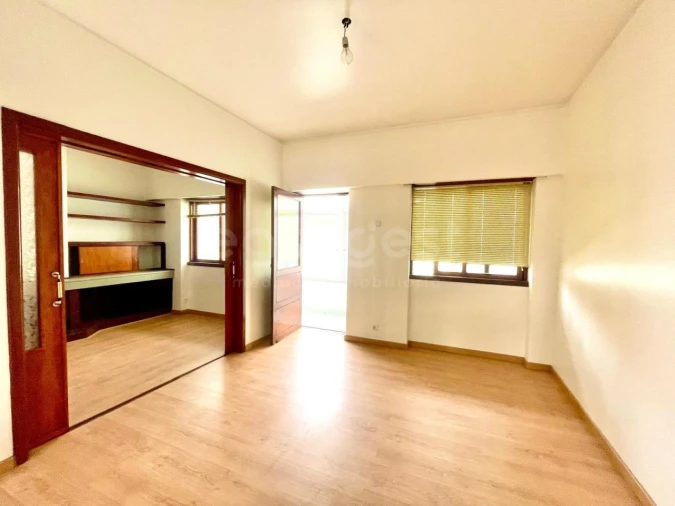 Apartamento T3 para Venda em Guarda Foto 6
