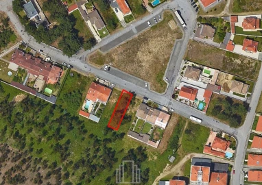 Terreno para Venda em Valega