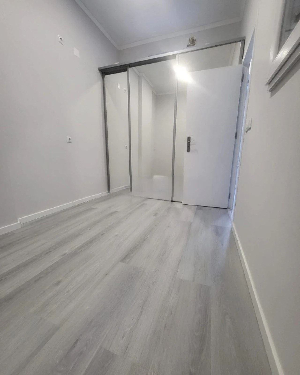 Loja para Venda em Queluz e Belas Foto 3