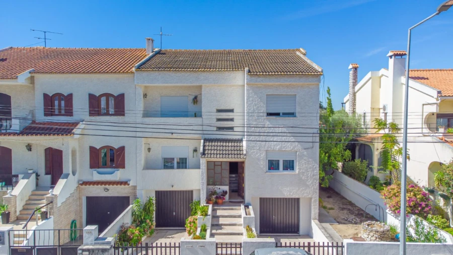 Moradia T3 para Venda em Santo Antonio da Charneca Foto 2