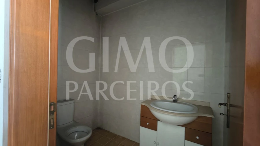 Loja para Venda em Oliveira do Bairro Foto 11