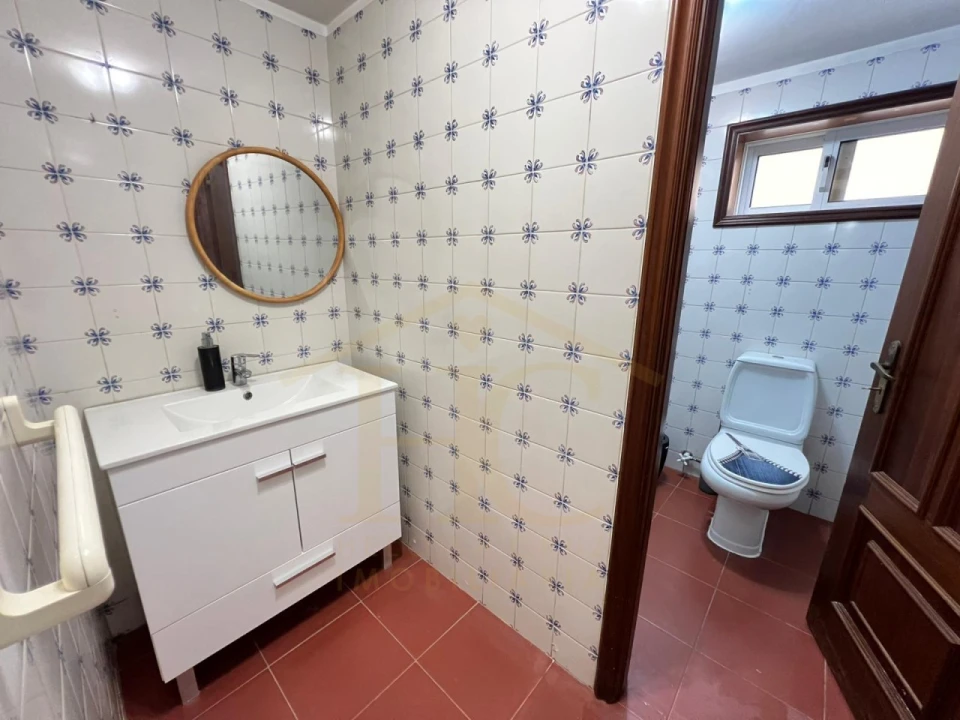 Moradia T4 para Venda em Arvore Foto 50