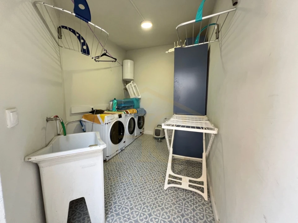 Moradia T4 para Venda em Arvore Foto 57