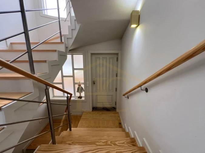 Moradia T4 para Venda em Arvore Foto 38