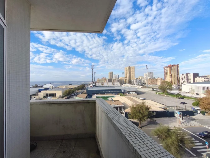 Apartamento T6 para Venda em Póvoa de Varzim, Beiriz e Argivai Foto 9