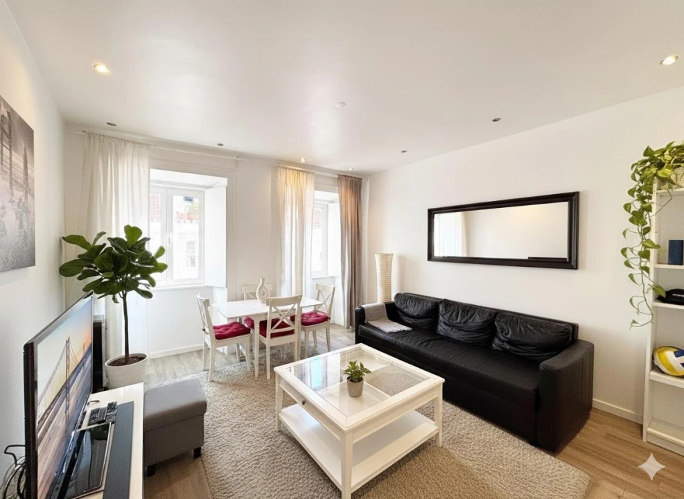 Apartamento T2 para Venda em Misericórdia Foto 5