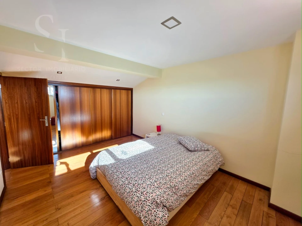 Moradia T4 para Venda em Paços de Ferreira Foto 17