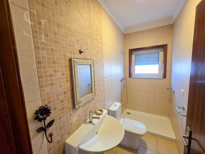 Moradia T4 para Venda em Paços de Ferreira Foto 13