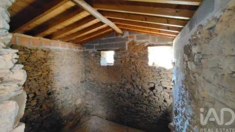 Moradia para Venda em Pedrogão Pequeno