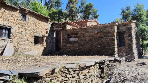 Moradia para Venda em Pedrogão Pequeno