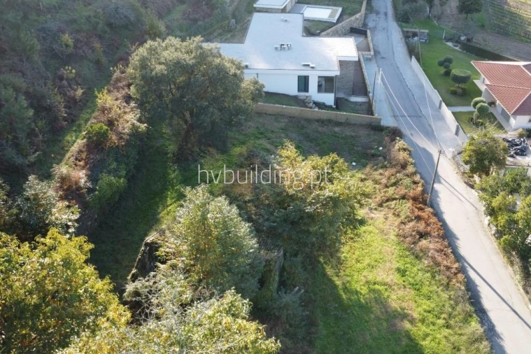 Terreno para Venda em Gamil e Midões Foto 4