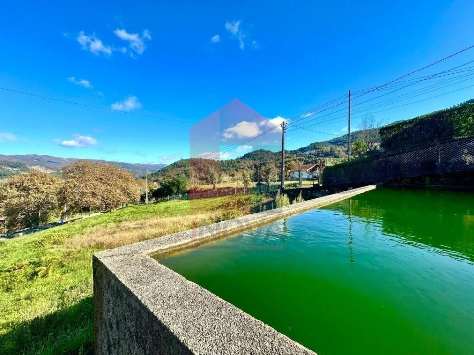 Terreno para Venda em Souto Foto 13