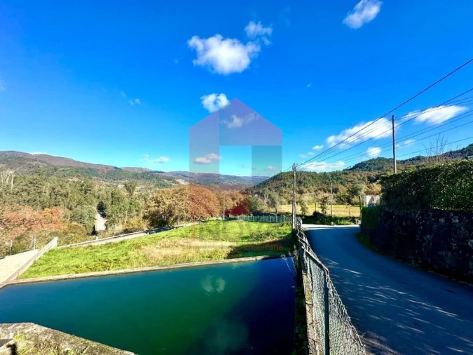 Terreno para Venda em Souto Foto 12