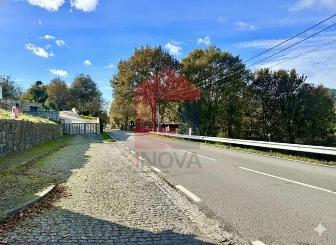 Terreno para Venda em Souto Foto 30